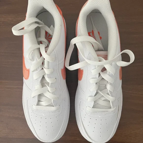 Kids Nike Air Force 1 NN GS KWE white/safety orange